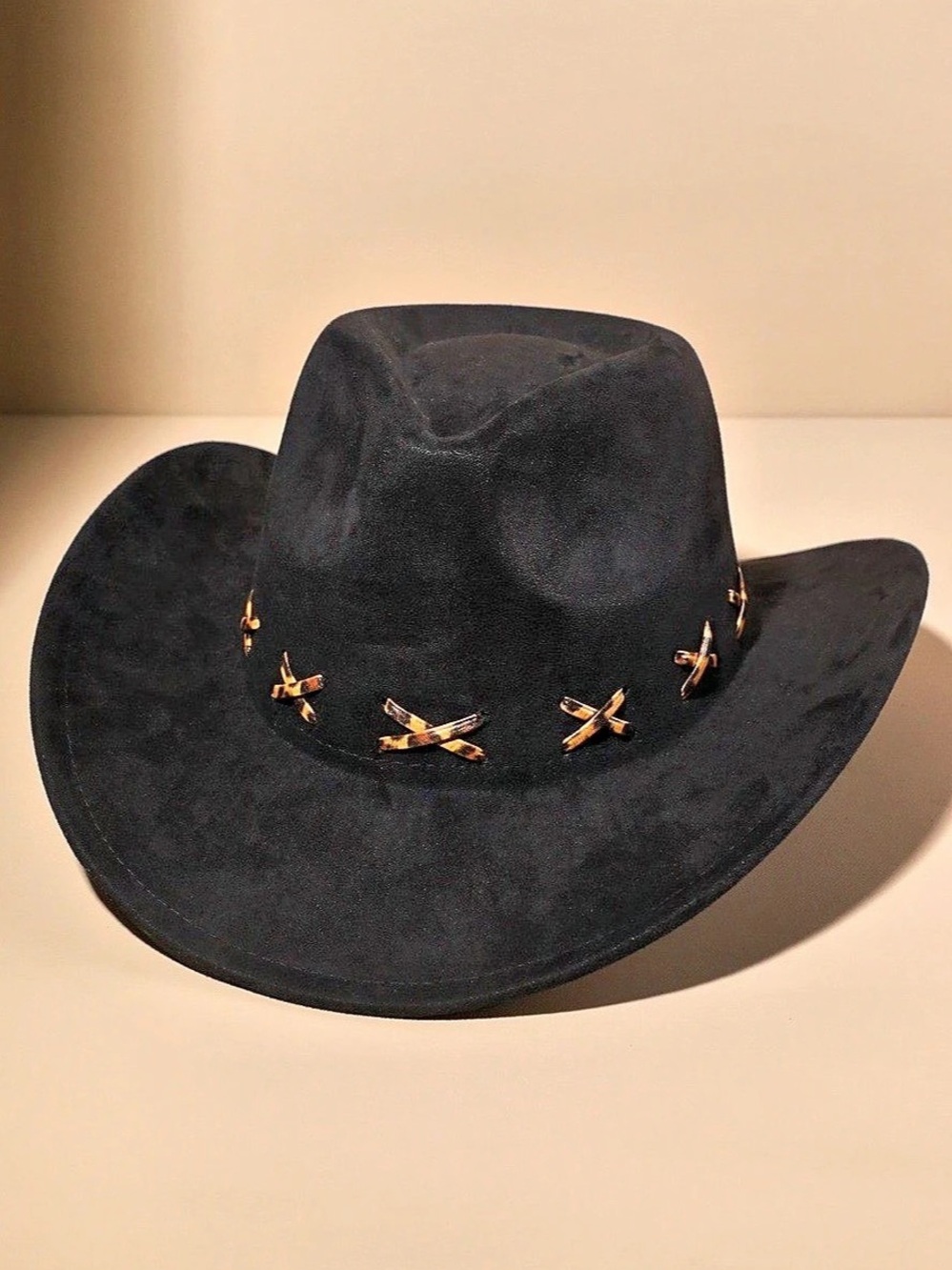 Hana Leopard Pattern X Stitching Faux Suede Cowboy Hat, Black
